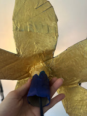 Eggplant Medium Simple Flower Aronomink Lamp