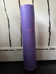 Medium Purple Cylinder Aronomink Lamp