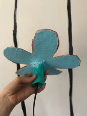 Bronze Small Simple Flower Aronomink Lamp