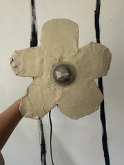 Ecru Extra Small Simple Flower Aronomink Lamp