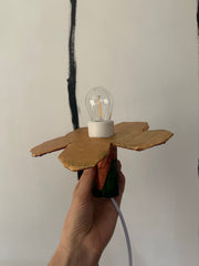 Extra Small Gold Simple Flower Aronomink Lamp